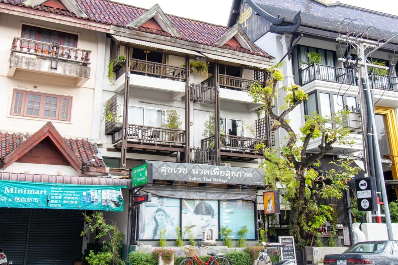 Oyo 391 Pat'S Klangviang Guesthouse Chiang Mai Exterior photo